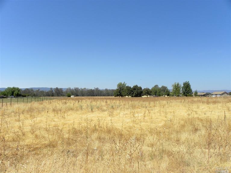 Property Photo: 5111 Griffin Road CA 95688