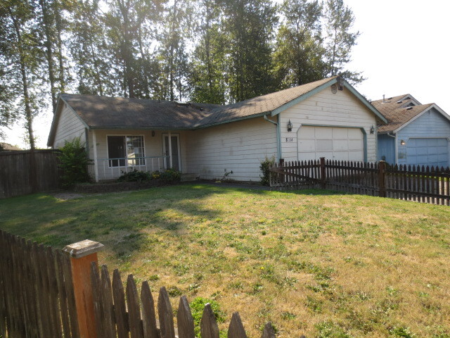 Property Photo:  8714 11th St NE  WA 98258 