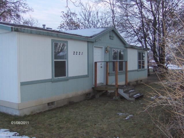 Property Photo: 2221 NW Alan WA 98802