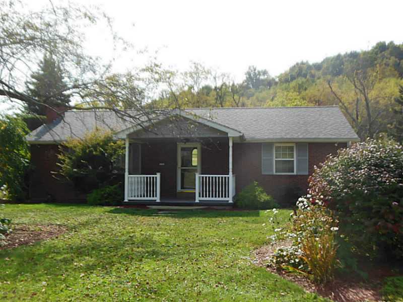 Property Photo:  5283 Greensburg Road  PA 15613 