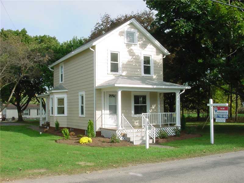 Property Photo:  705 Harmony Fisher Ave.  PA 16117 