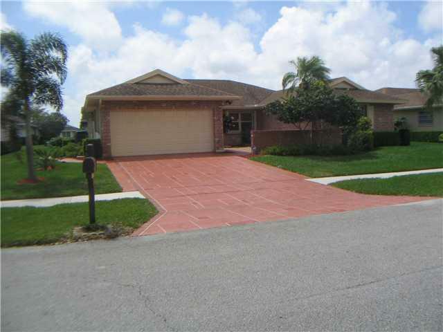 Property Photo:  10676 S Greentrail Drive  FL 33436 