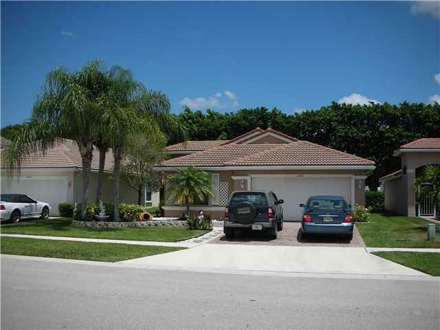Property Photo: 6392 Barton Creek Circle FL 33463
