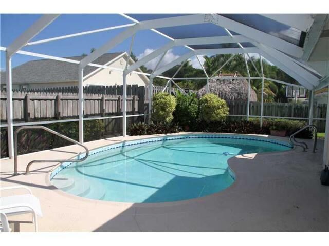 Property Photo: 717 Ocean Inlet Drive FL 33435