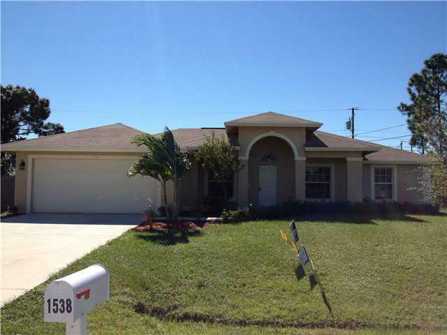 Property Photo:  1538 SW Calmar Avenue  FL 34953 