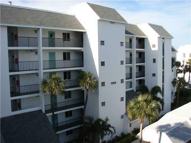 Property Photo:  2400 S Ocean Drive 7552  FL 34949 