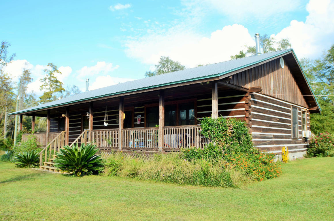 Property Photo: 18295 Oak Branch FL 32040