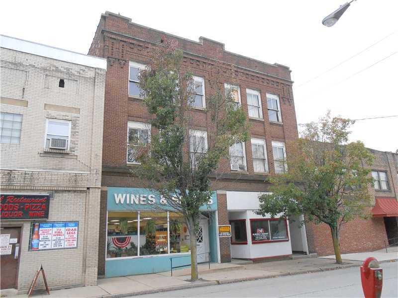 Property Photo:  206 N Warren Avenue  PA 15613 