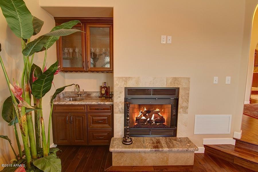 Property Photo: 15626 E Sunburst Drive AZ 85268