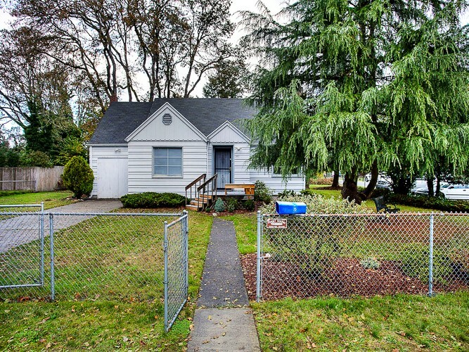 Property Photo:  6401 100th St SW  WA 98499 