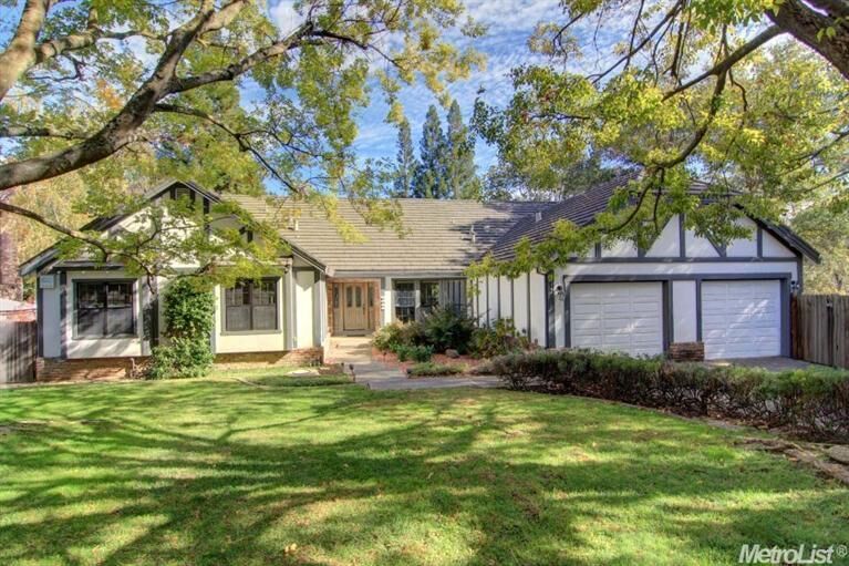 Property Photo: 5144 Ridgevine Way CA 95628