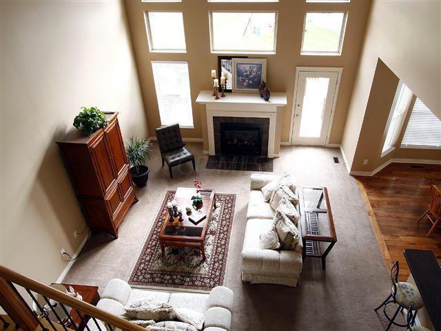 Property Photo: 109 Fox Glen E Drive OH 43147