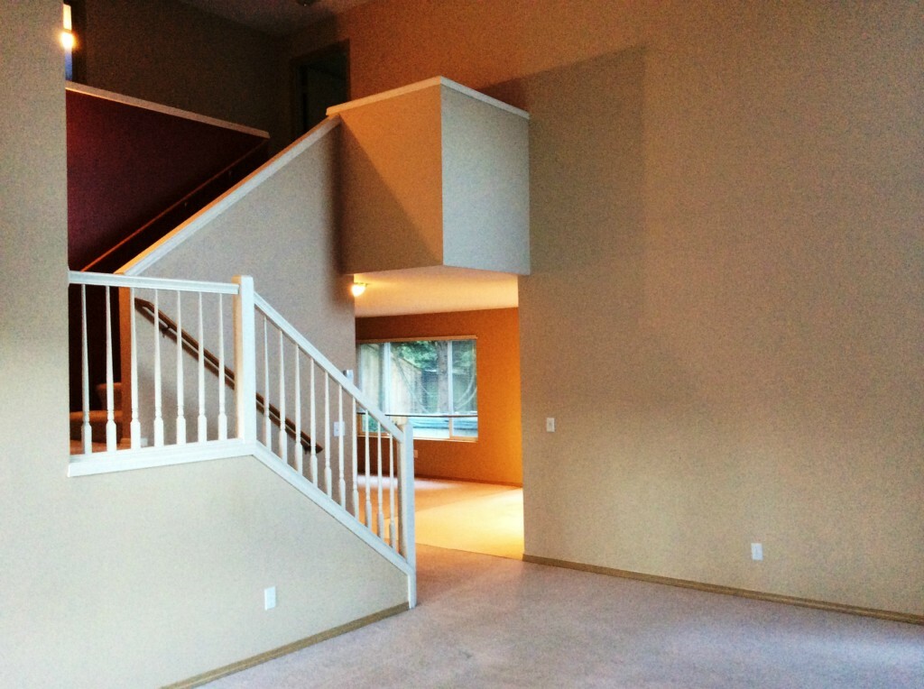 Property Photo: 5221 Francis Ct SE WA 98092