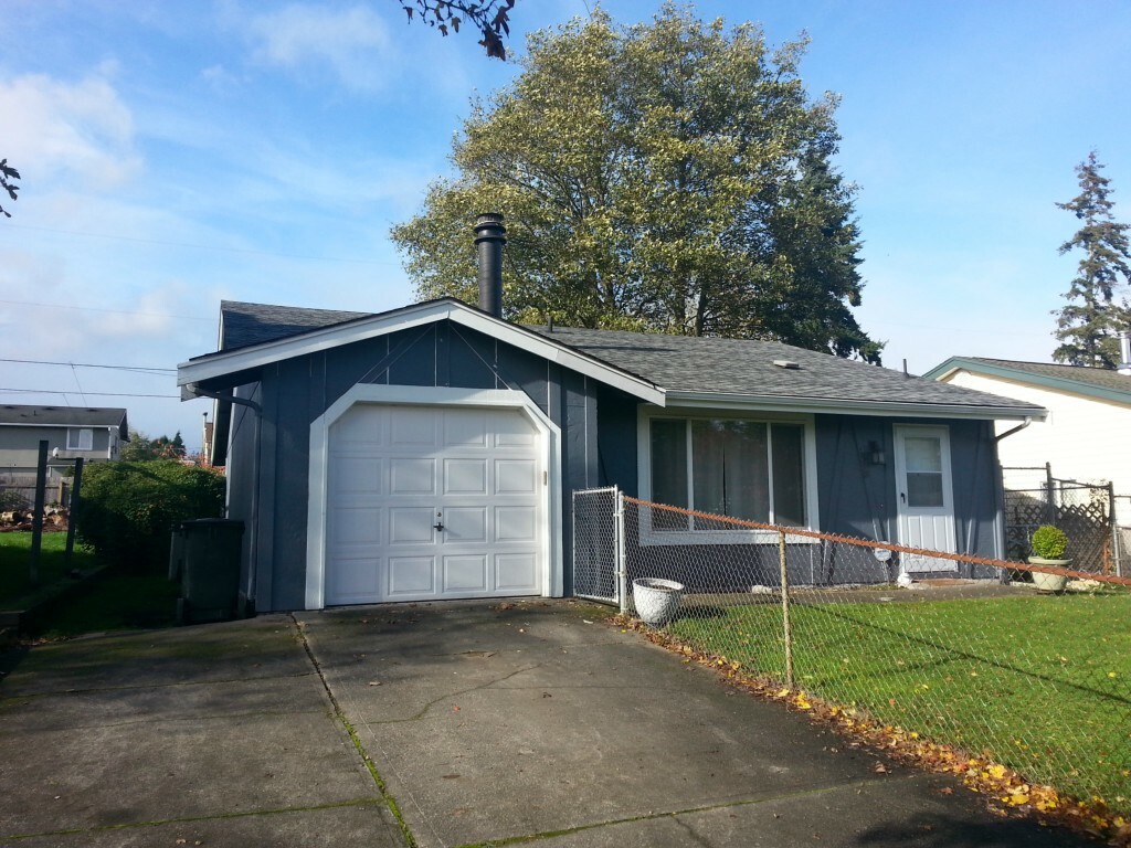 Property Photo: 4318 N Pearl St WA 98407