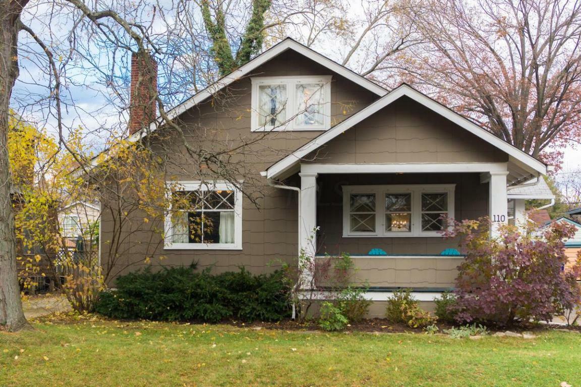 Property Photo: 110 W Kenworth Road OH 43214