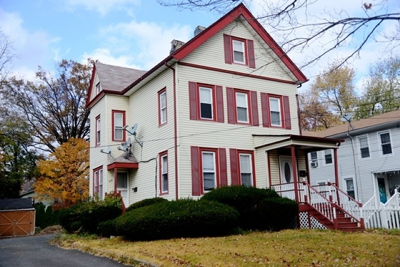 Property Photo:  93 Grandview Ave  NJ 07060 