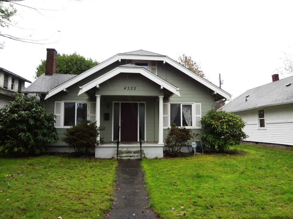 Property Photo: 4332 S G St WA 98418