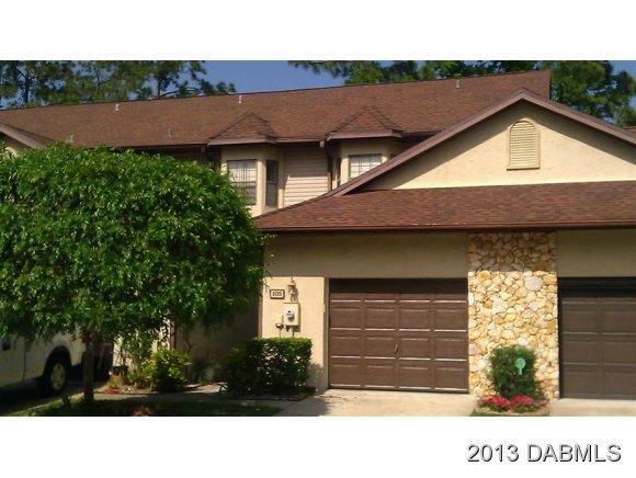 Property Photo:  105 Par Brook Road  FL 32114 