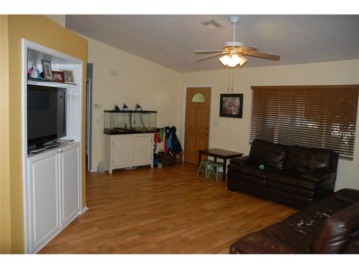 Property Photo:  956 Euclid Road  FL 34293 