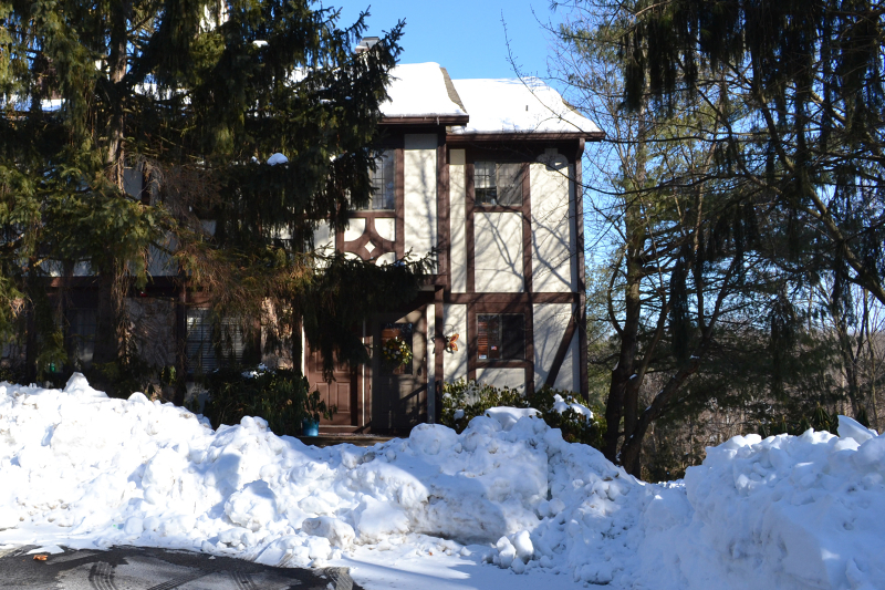Property Photo: 208 Mark Twain Way 208 NJ 07430