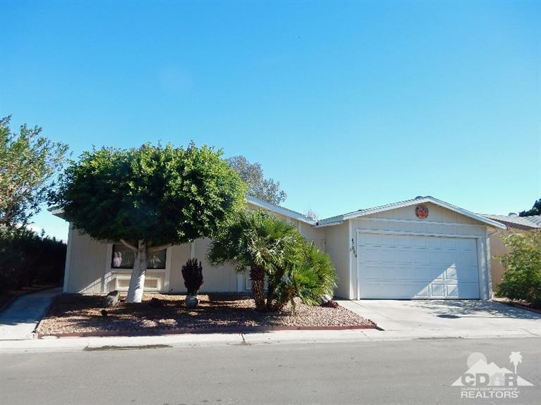Property Photo: 47880 San Salvador Street CA 92201