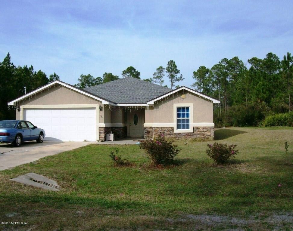 Property Photo:  134 E Satsuma Street  FL 32177 