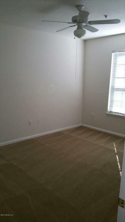 Property Photo:  10550 Baymeadows Road 214  FL  