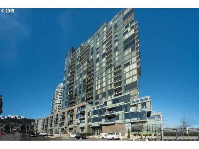 Property Photo: 841 SW Gaines St 213 OR 97239