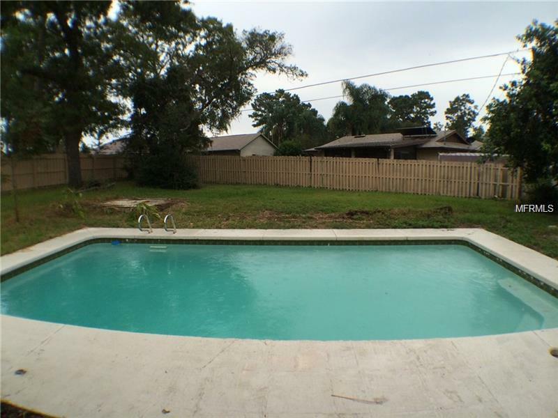 Property Photo:  2531 Ludlow Street  FL 32738 