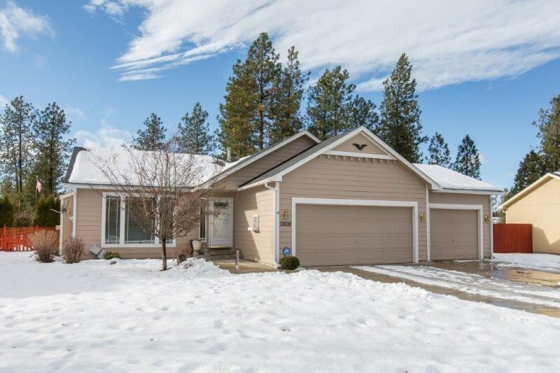 Property Photo:  17809 N Colfax St  WA 99005 