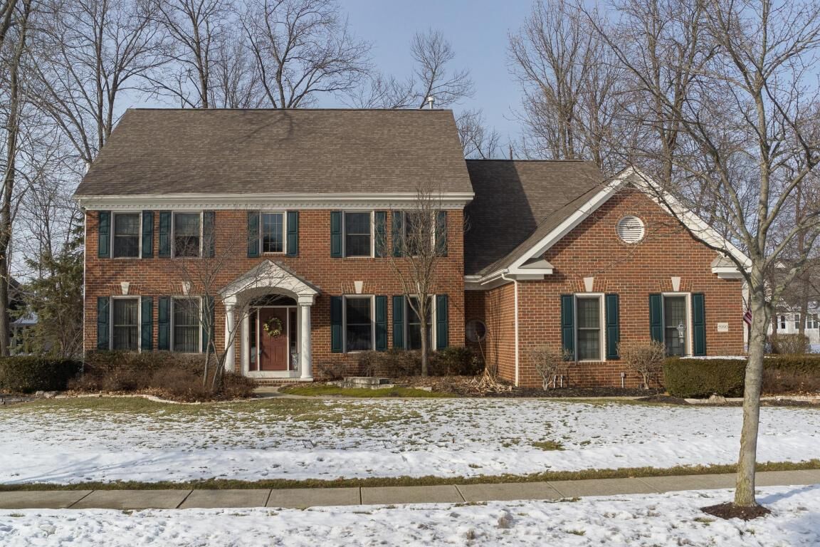 Property Photo:  5990 Heritage Lakes Drive  OH 43026 