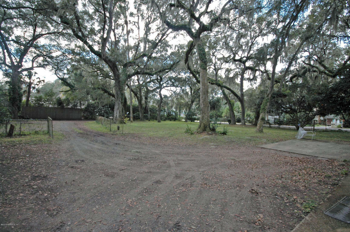 Property Photo:  1230 Neck Road  FL 32082 