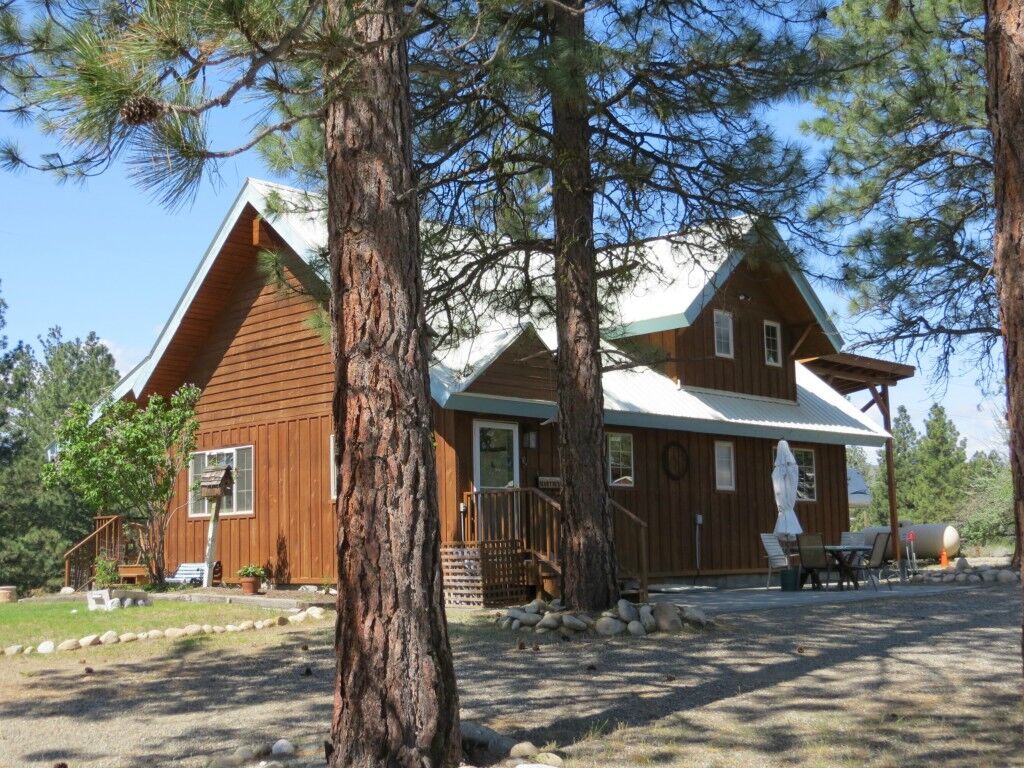 Property Photo:  13 N Maughans River Rd  WA 98862 