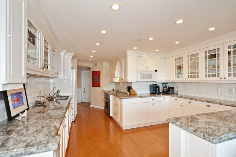 Property Photo:  4001 N Ocean Boulevard 1406  FL 33431 