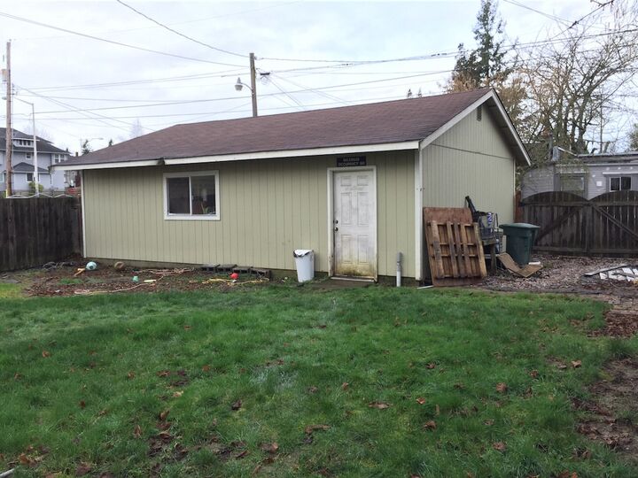 Property Photo:  3111 S 8th St  WA 98405 