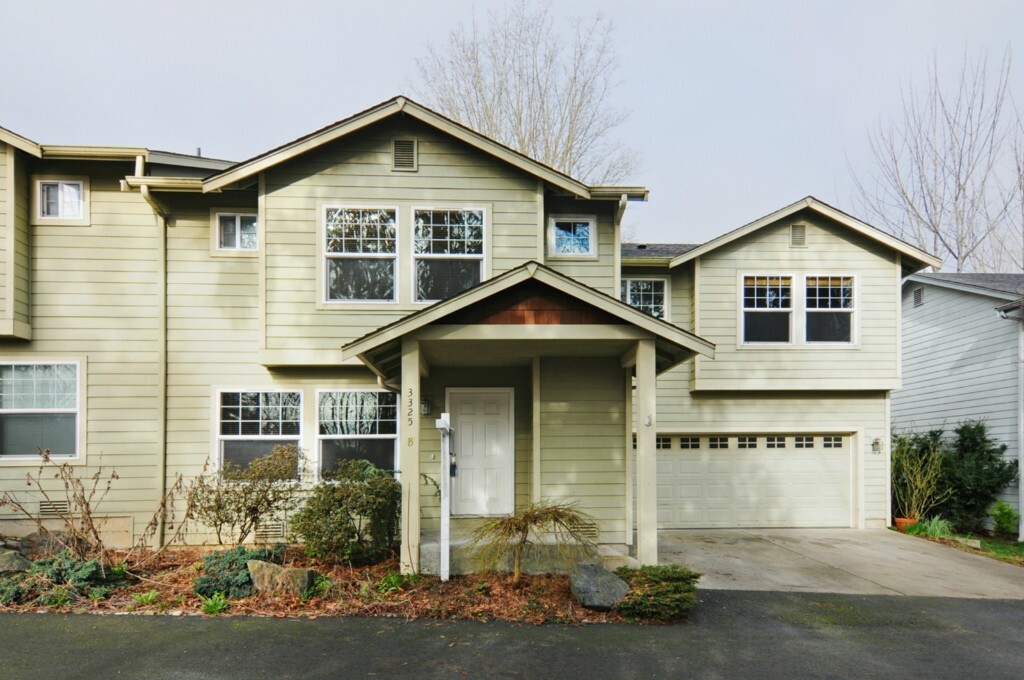 Property Photo: 3325 159th St SW B WA 98087