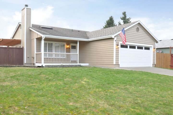 Property Photo: 16218 121st Ave E WA 98374