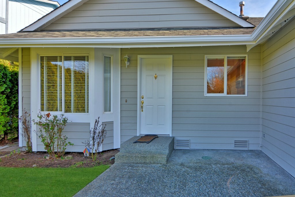 Property Photo:  15443 165th Ave SE  WA 98272 