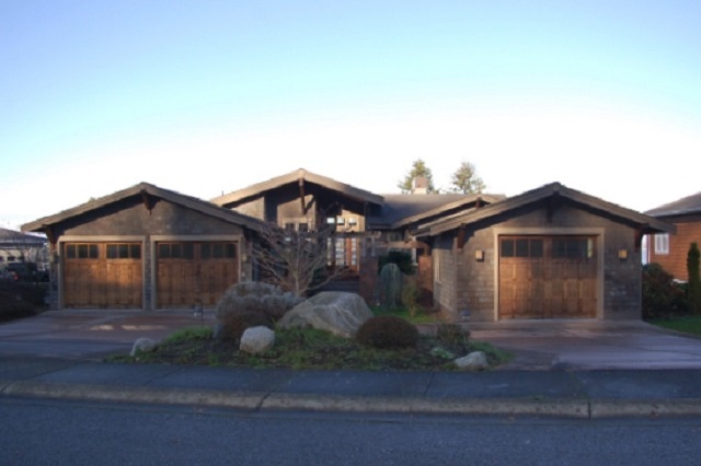 Property Photo:  5608 Whitehorn Wy  WA 98230 