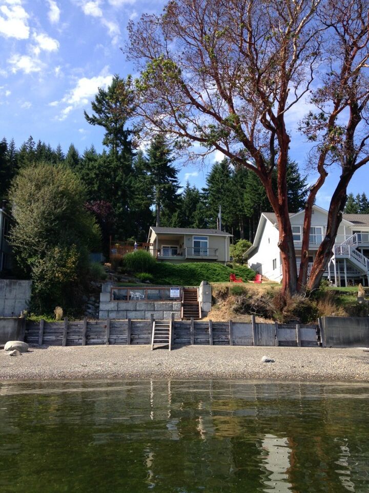 601 E Rauschert Rd  Grapeview WA 98546 photo