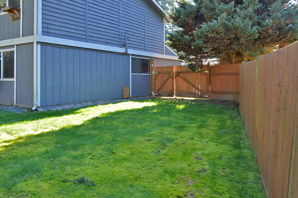 Property Photo:  12103 146th St Ct E  WA 98374 