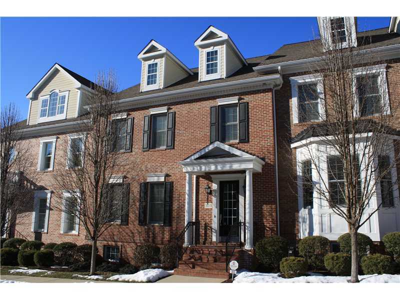 Property Photo:  303 Georgetowne Court  PA 15090 