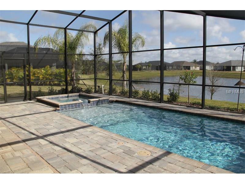 Property Photo:  12015 Forest Park Circle  FL 34211 