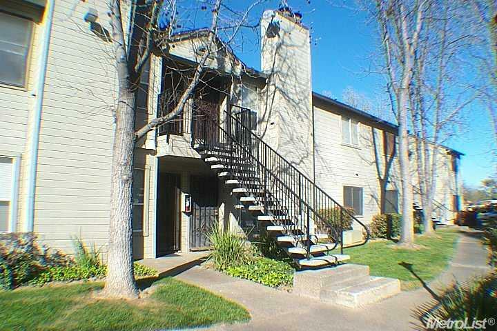 Property Photo:  9133 Newhall Drive 67  CA 95826 