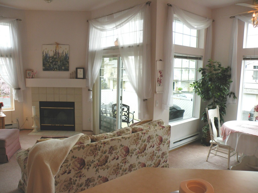 Property Photo: 5910 S 232nd Place WA 98032
