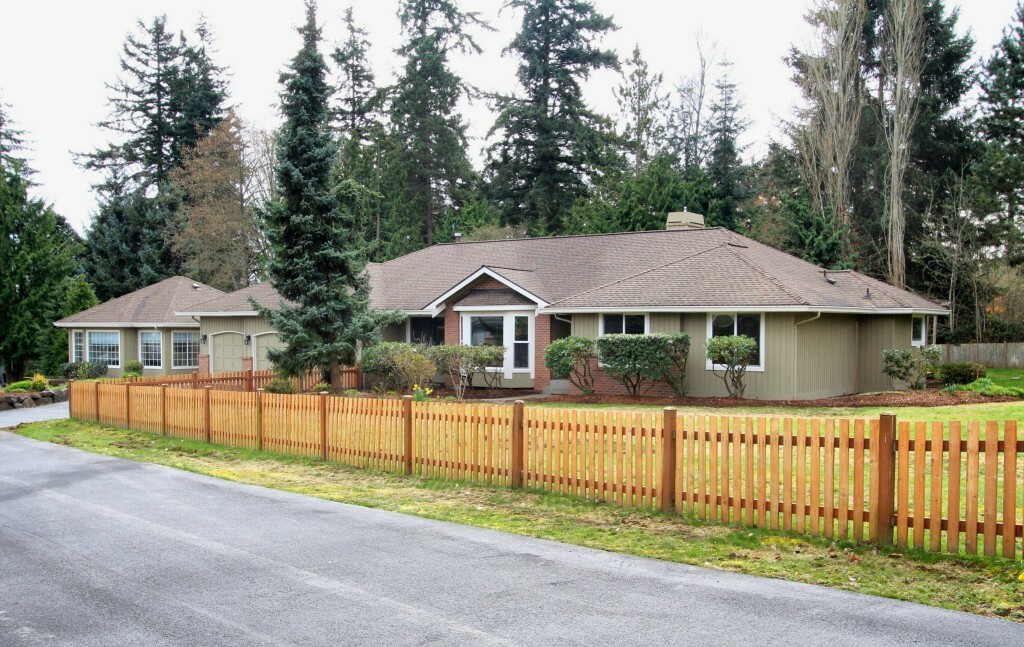 Property Photo:  22217 Brier Rd  WA 98036 