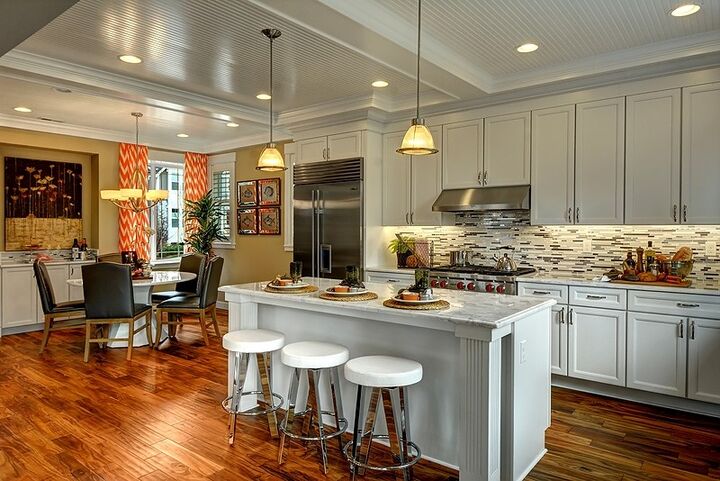 Property Photo:  3054 39th Ave W  WA 98199 