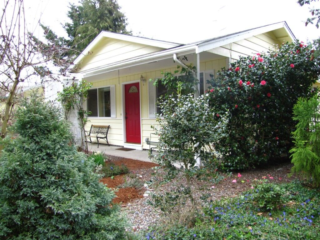 Property Photo:  644 Parkside Dr  WA 98368 