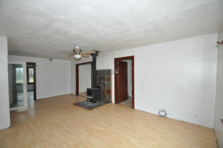 Property Photo: 37225 Swede Heaven Rd WA 98223