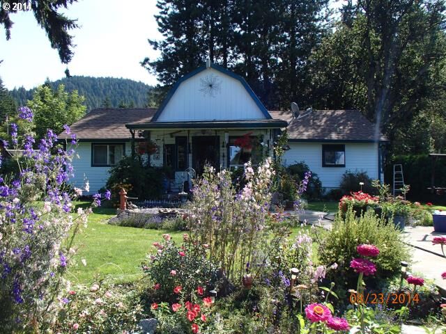 Property Photo:  6215 Miller Rd  OR 97041 